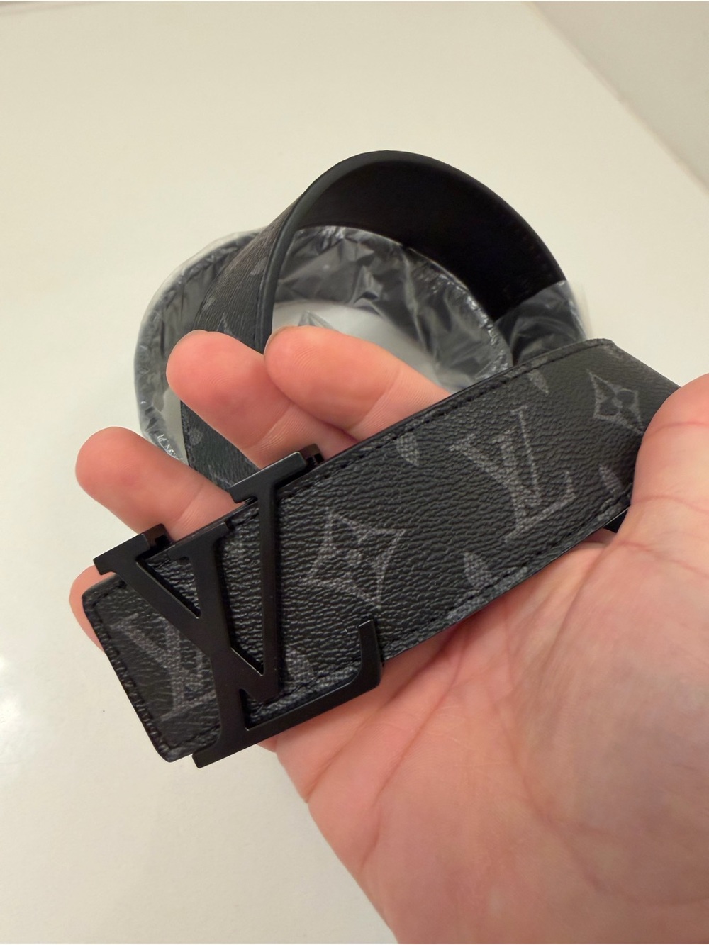 Louis Vuitton Black Monogram Eclipse LV Initiales Belt - Picture 8 of 10
